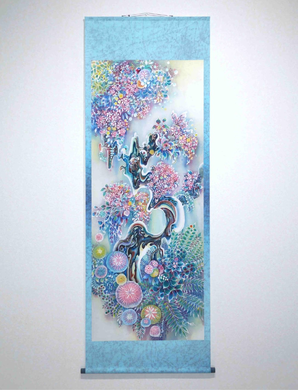 「天彩珠花樹図」